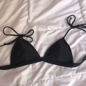 Hollister Tie Shoulder Bikini Top